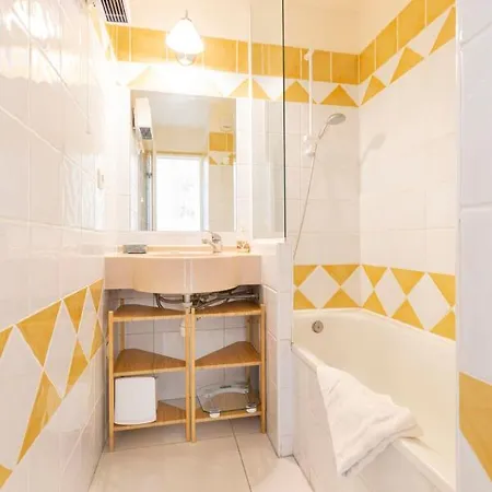 Francia Apartamento *